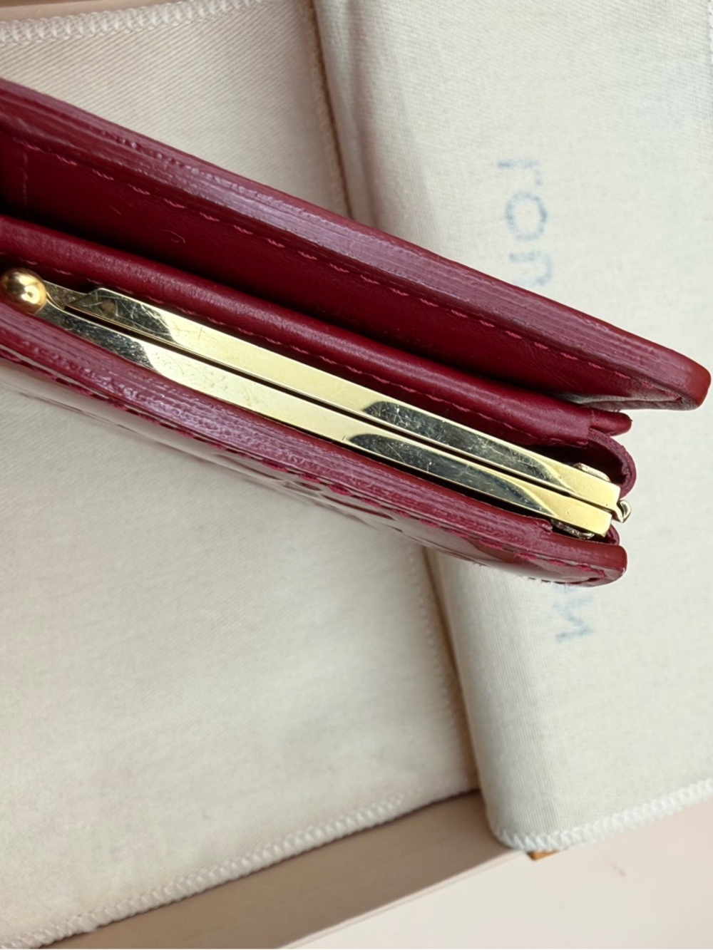 Louis Vuitton Red Vernis Monogram Patent Leather Wallet - Picture 4 of 12